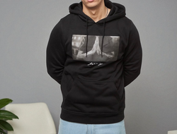 Sudadera con diseño en la parte de adelante